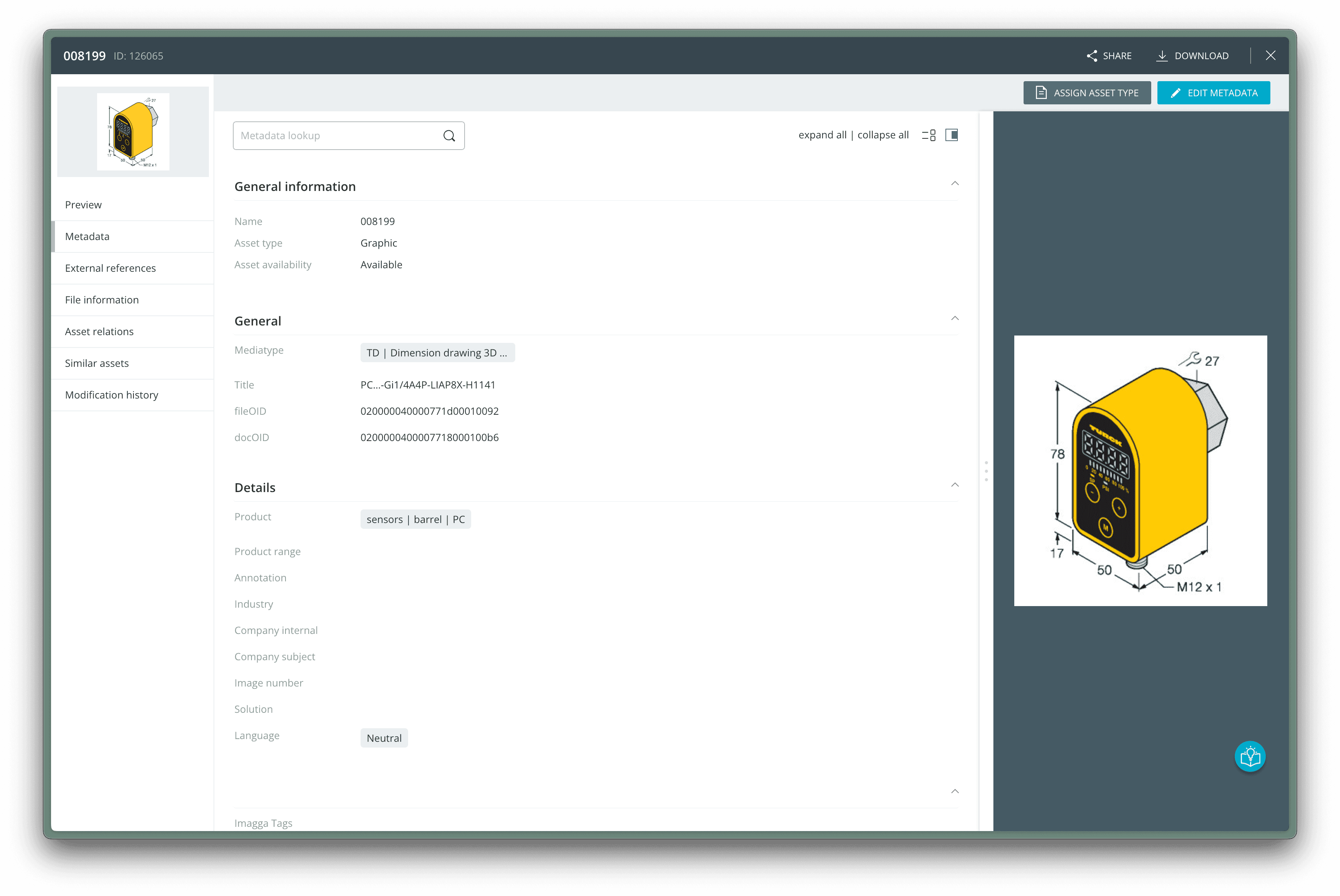 Screenshot einer Datenverwaltungssoftware mit Detailansicht für ein gelbes Sensormodul; links Menü mit Optionen wie Provider und Asset Relations, mittig allgemeine Informationen und technische Details, rechts technische Zeichnung des Sensors mit Maßen.